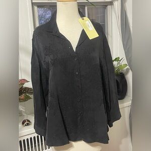 Raquel Allegra Black Button-Front Jacquard Blouse